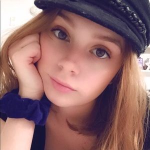 Meet your Posher, Katherine